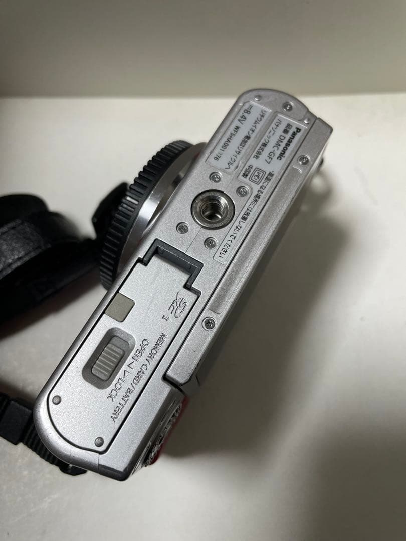 Panasonic LUMIX DMC-GF7 ボディ