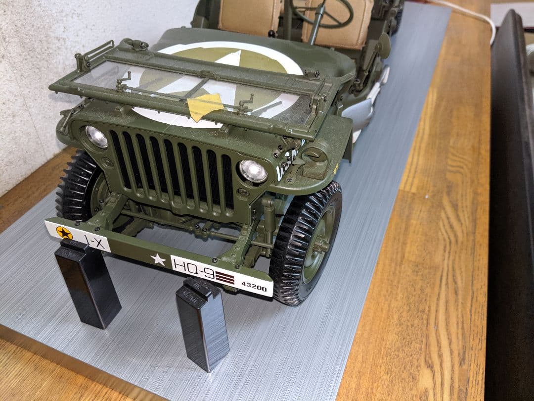 ウイリスジープ１／８