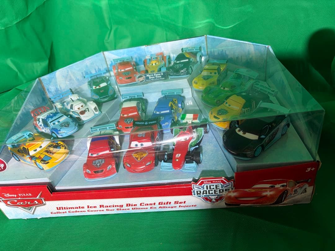 ディズニー・ピクサー カーズ アイスレーシング ダイキャストカーセット
