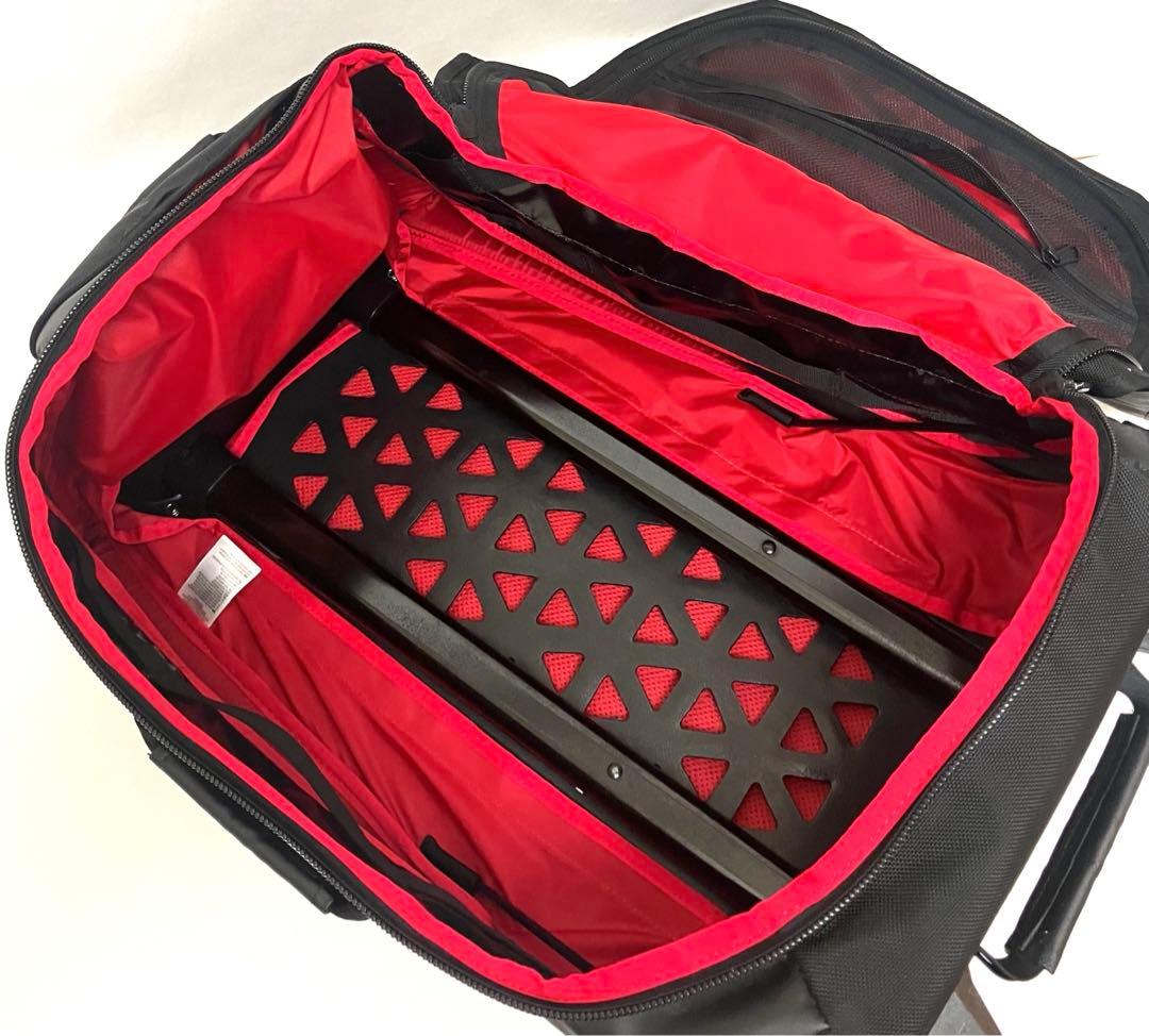 美品 送料無料 ノースフェイス ローリングサンダー 40L 2輪 キャリーバッグ