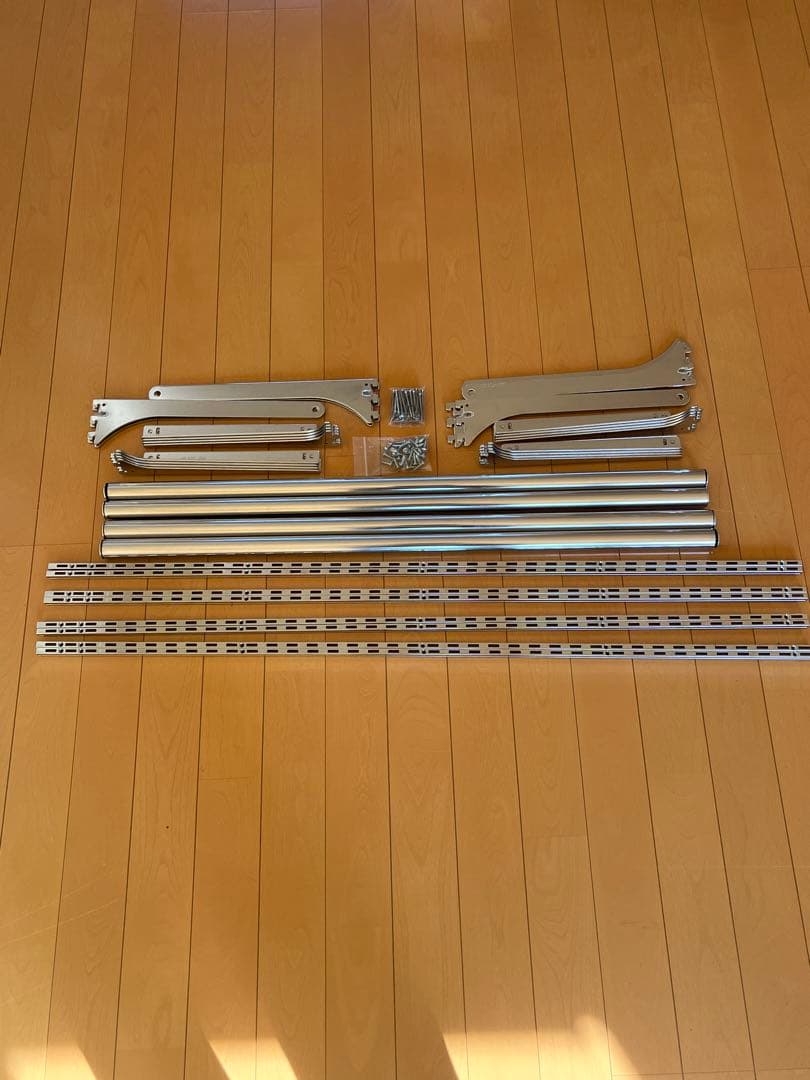 海、可動棚受け、ハンガーラック、中古美品、画像商品✖️4セット