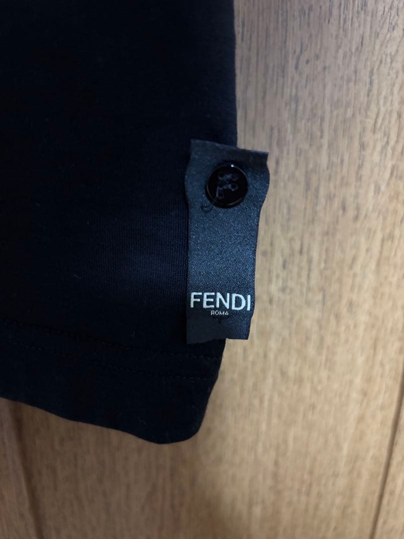 Fendi ブラック TシャツXL(朝倉未来着用)最安値！！