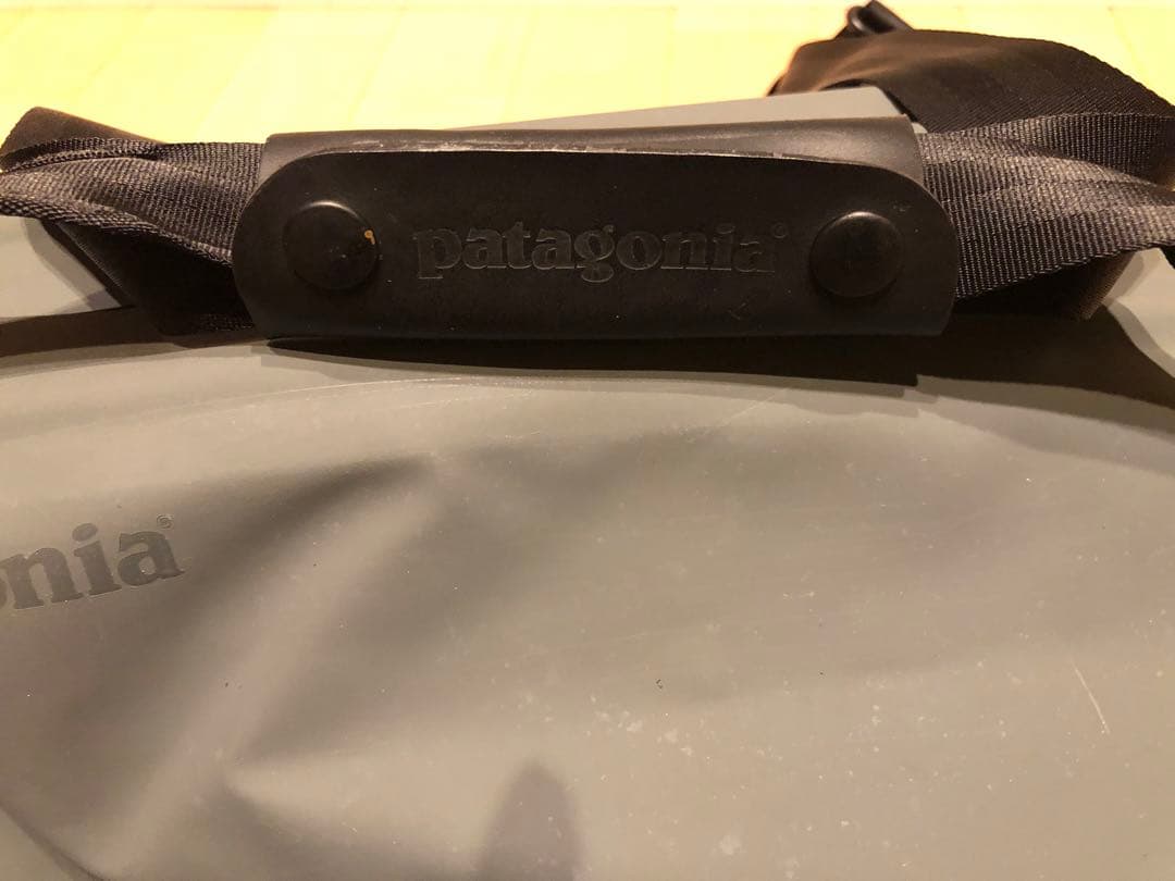 Patagonia パタゴニアWeathershed Duffle Bag