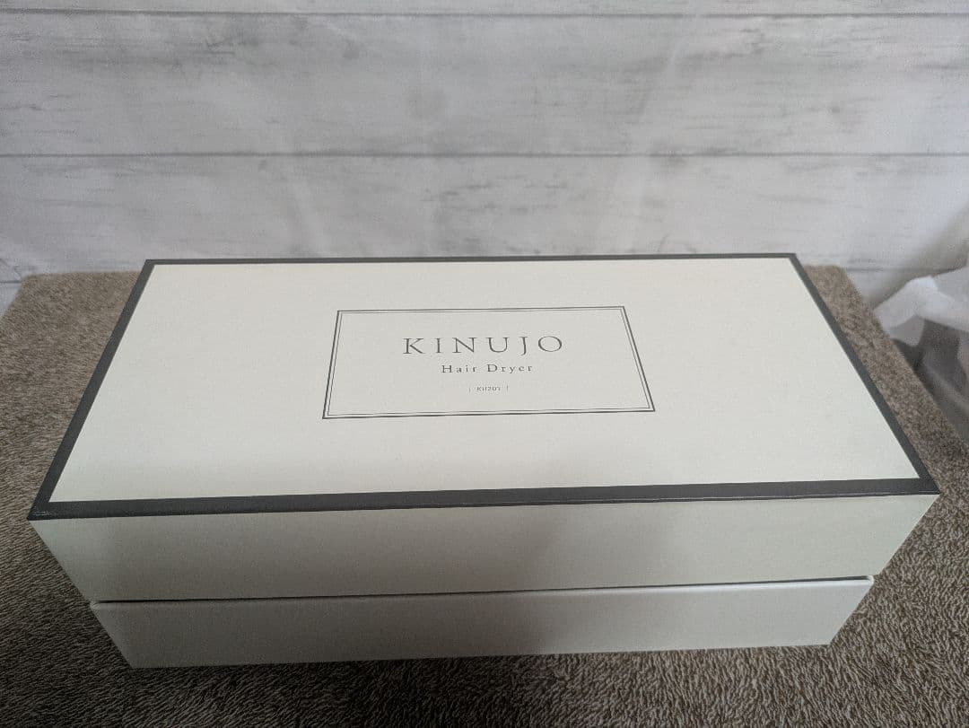 ☆新品未使用☆KINUJO 絹女　KH201 ヘアドライヤー　ホワイト