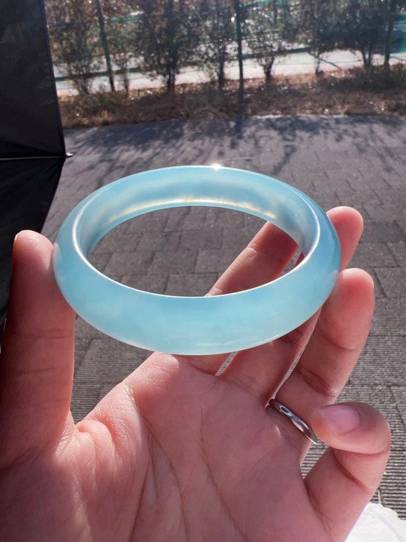 天然石　ブルー　アクアマリン 海藍宝 バングル 内径60.3 透明度が高い