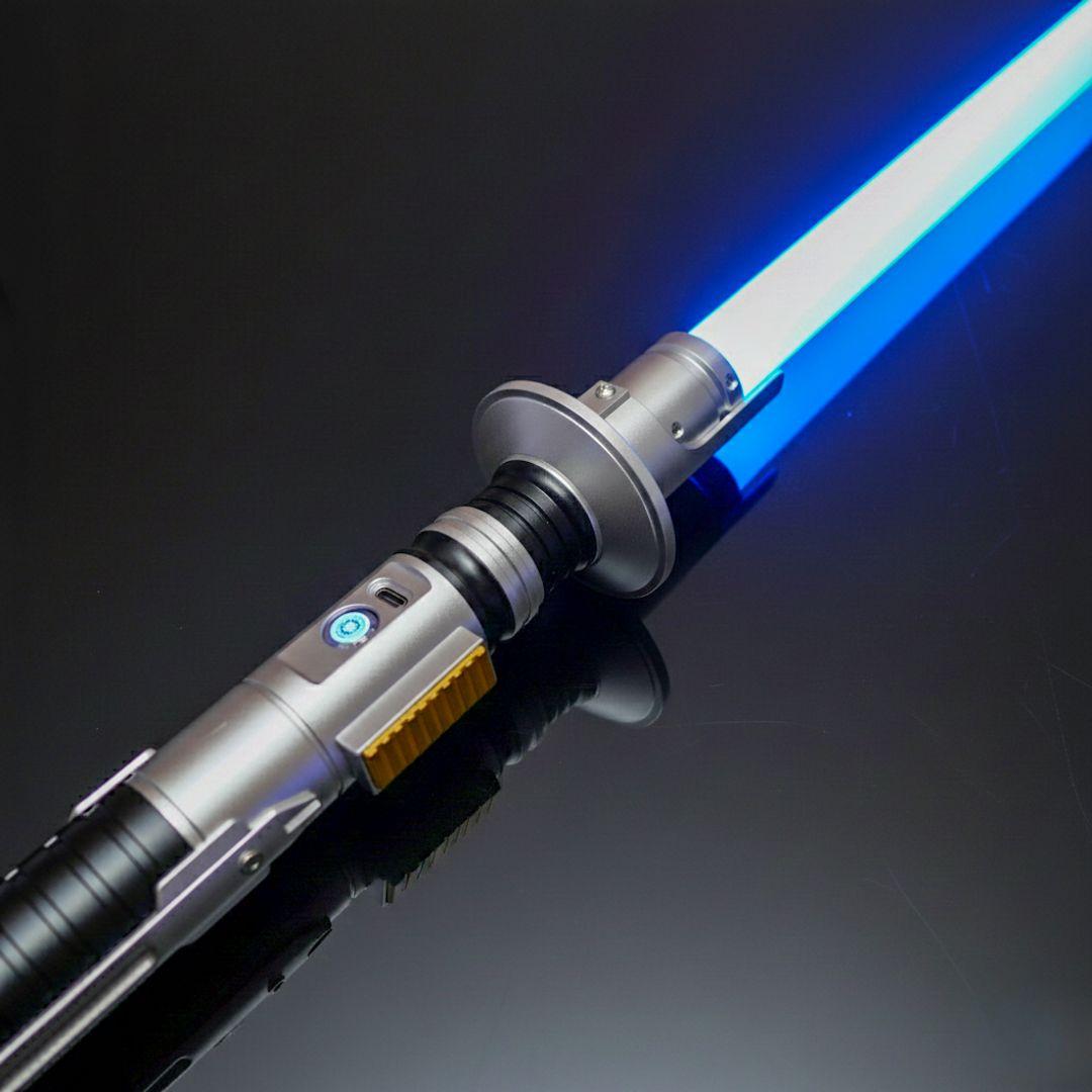 カスタムライトセーバー　新品　エズラ・ブリッジャー　ネオピクセル　スターウォーズ