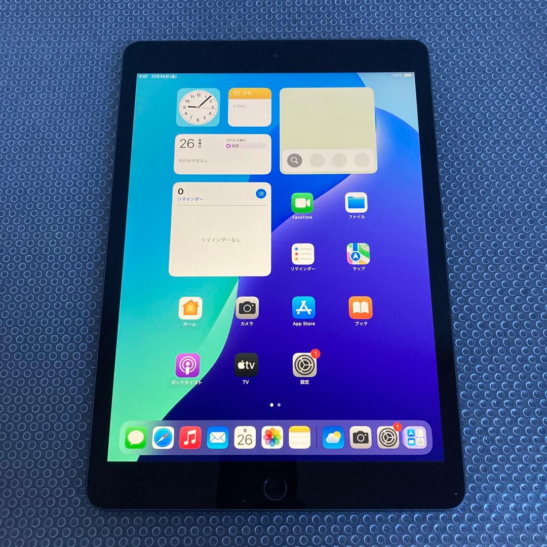 3642 外観美品☆電池良好☆iPad8 第8世代 32GB SIMフリー☆