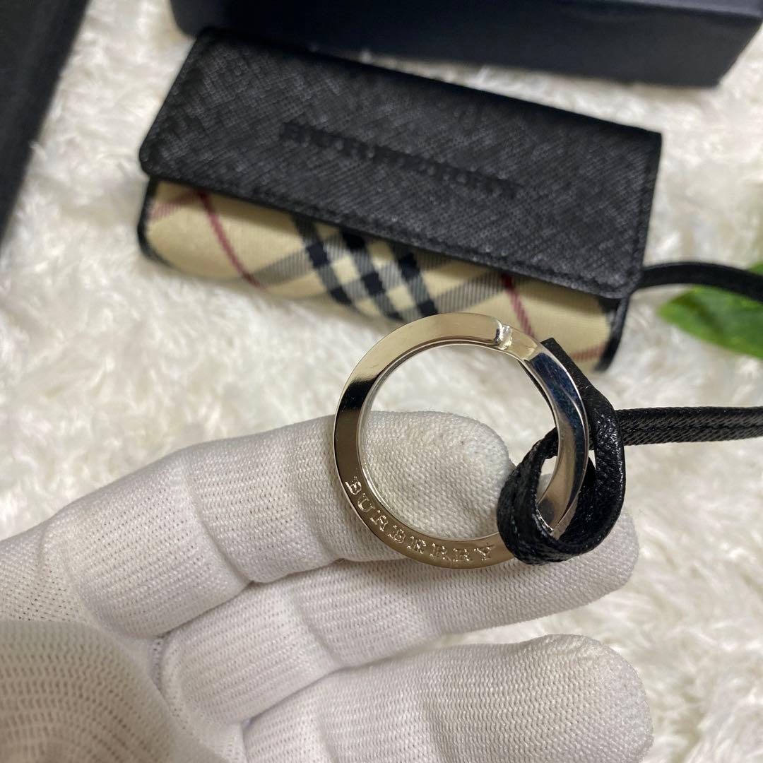 Burberry 4連キーケース　ノバチェック　美品　箱付き　紐付き　お洒落