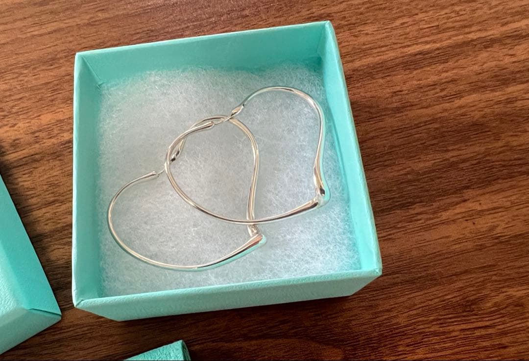 TIFFANY&Coオープンハートフープピアス