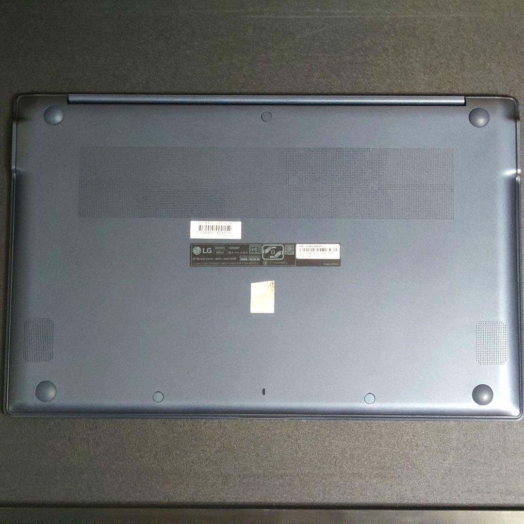 専用 LG Gram OLED i5-1340P 256GB 16GB 中古品