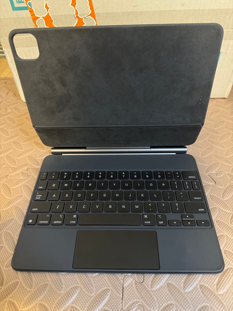 Magic Keyboard 11インチiPad Pro