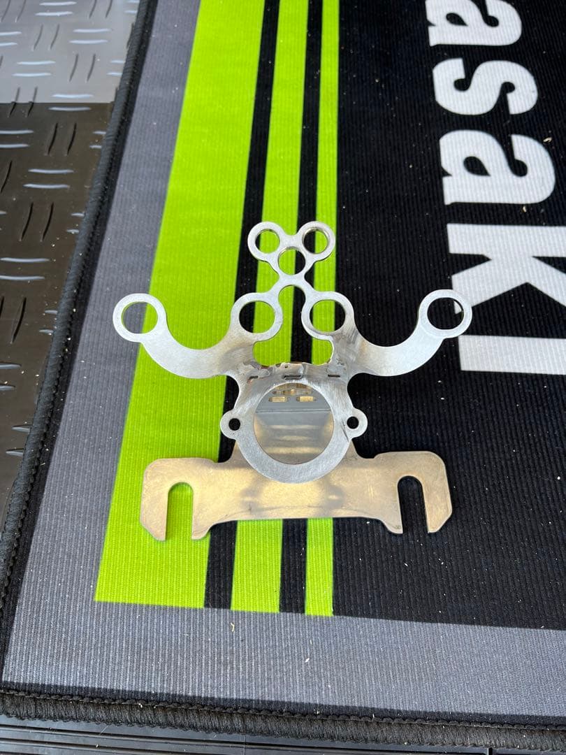 モンキーパーツ