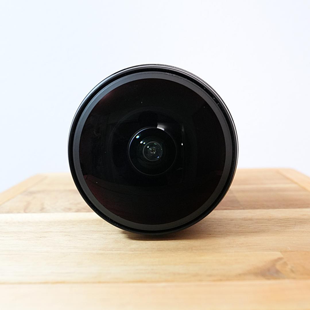 Canon EF 8-15mm f/4 L 魚眼ズームレンズ