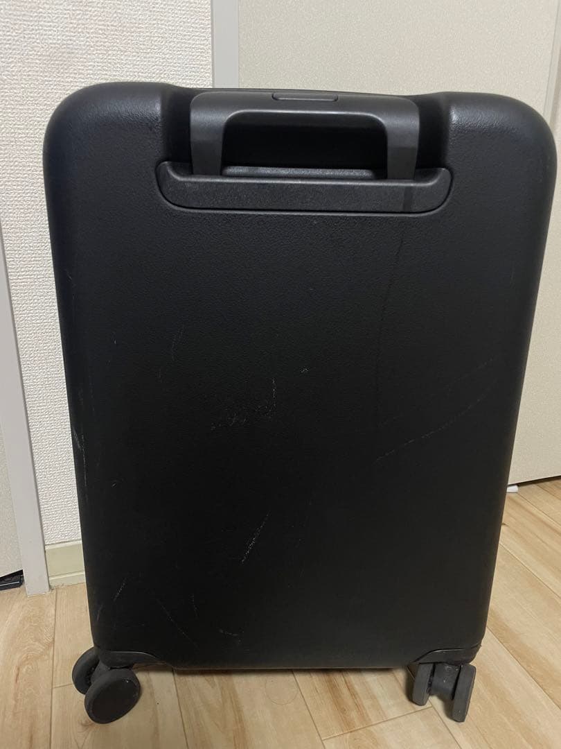 moln スーツケース 機内持ち込み可