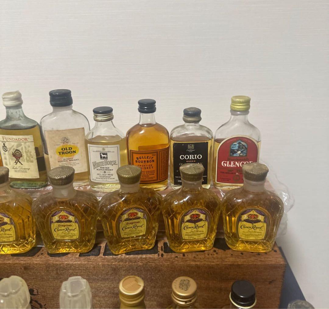 山崎12年竹鶴ウイスキー リキュール ブランデー ミニチュアボトル 28本セット