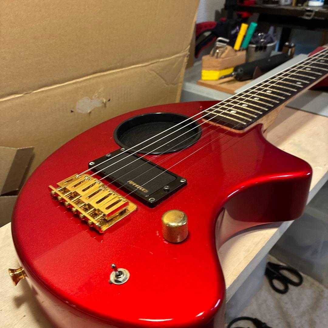 Fernandes zo-3 Cレッド