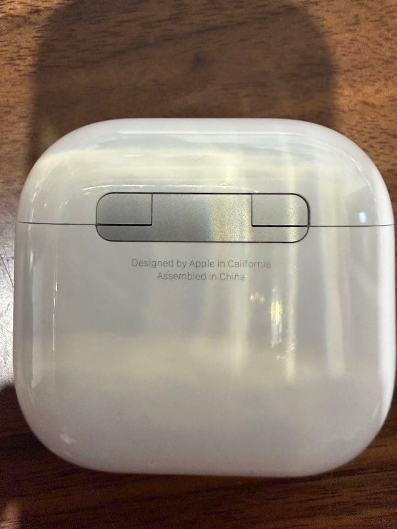 Apple AirPods4 ノイズキャンセリングなし 本体 ケースのみ