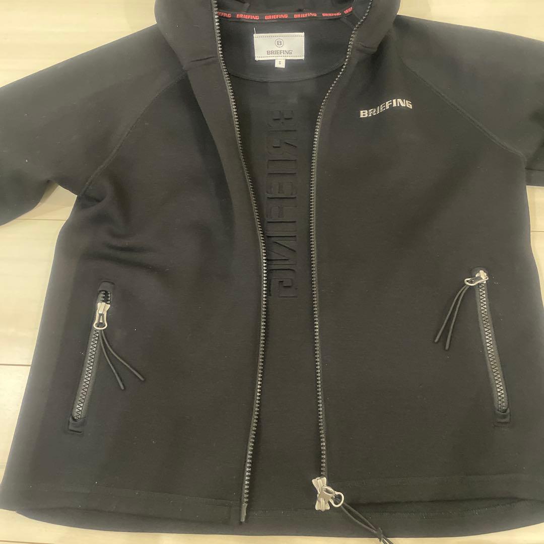 BRINGING ジップアップパーカー　黒　美品