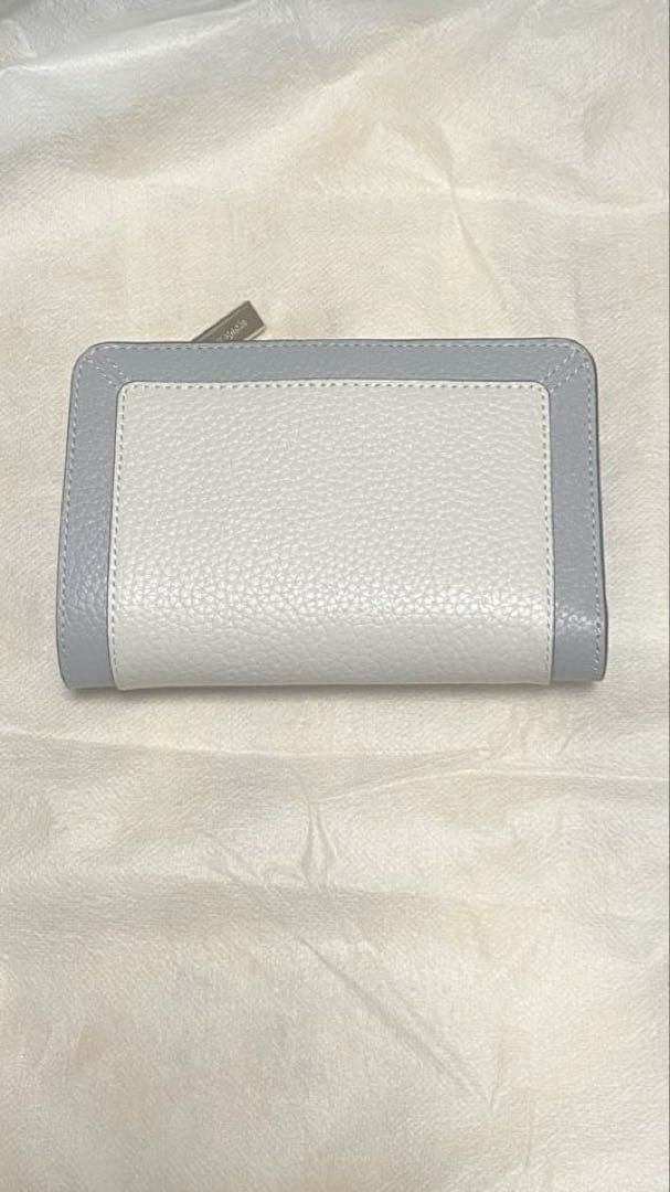 kate spade 二つ折り 財布