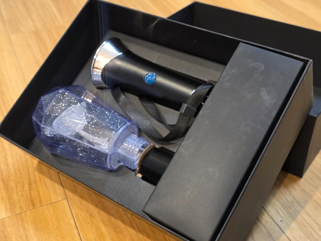 11.11「よだか」VIP席限定特典、ペンライト＆銀テープ