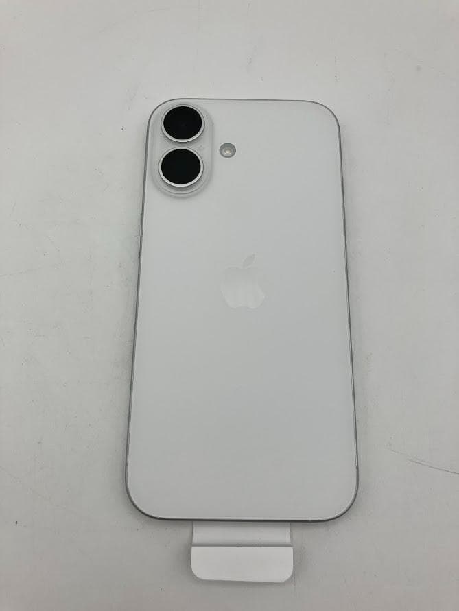 ほぼ新品　Apple iPhone 16 128GB ホワイト 本体