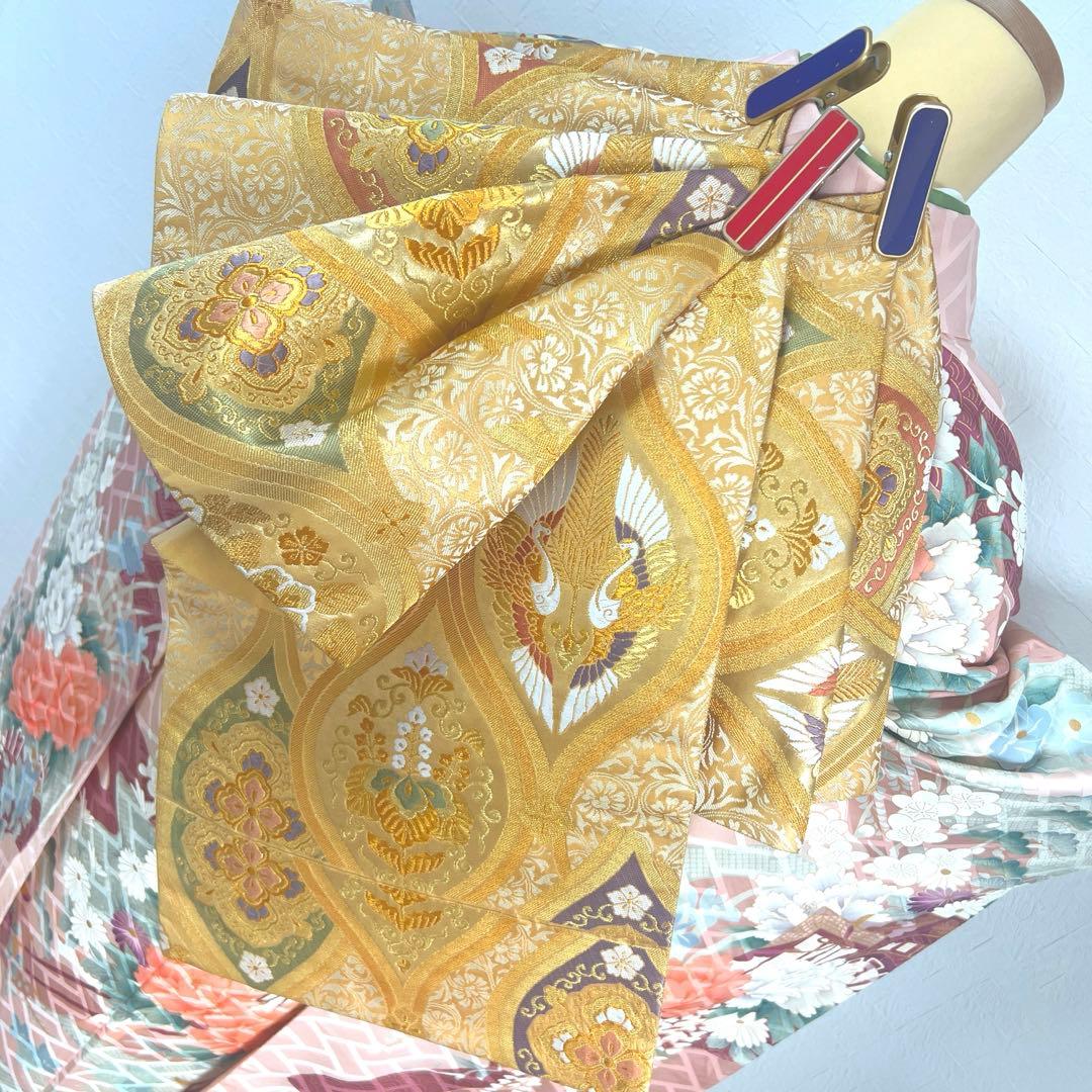 481 振袖フルセット 正絹 薄ピンク 薄桃 金彩 華やか 御所車 藤 牡丹 梅