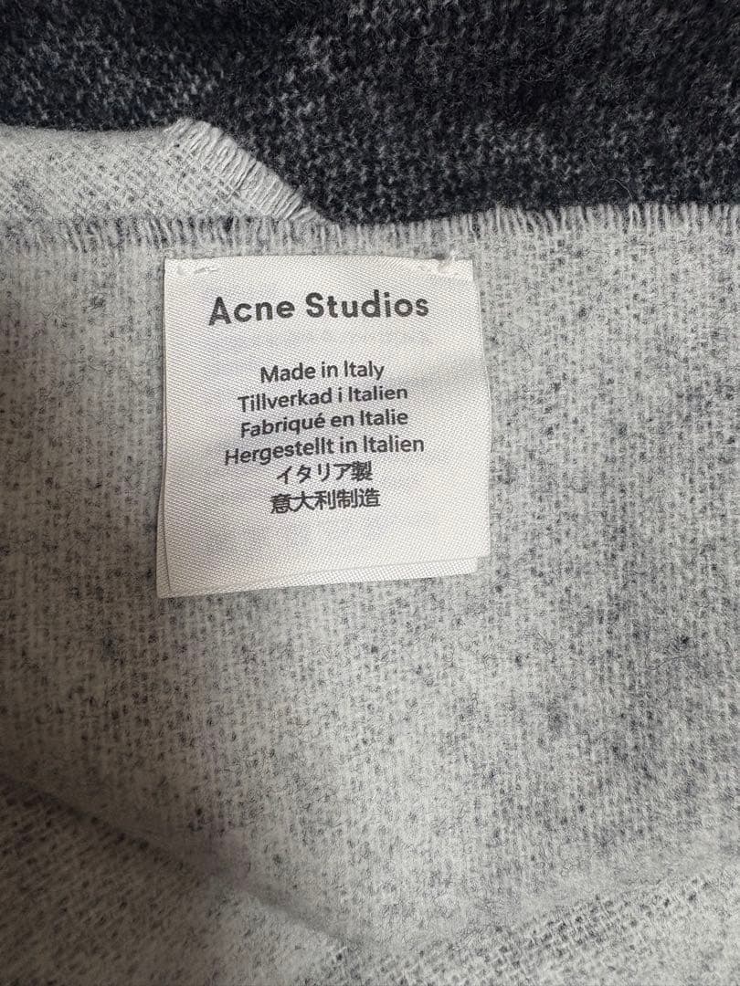 Acne Studios ロゴ マフラー　ストール