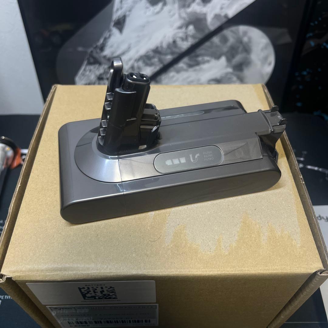 【新品未使用】正規品 Dyson V10シリーズ SV12 純正 バッテリー