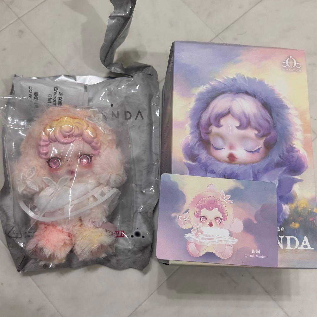 POPMART スカルパンダ　シークレット in the garden