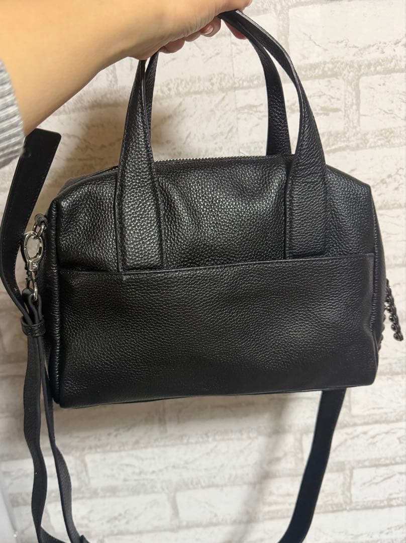 イアパピヨネ ear PAPILLONNER スタッズボストンバッグ ブラック