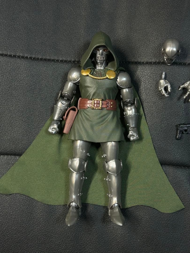 マーベルレジェンド 80周年記念 ドクタードゥーム