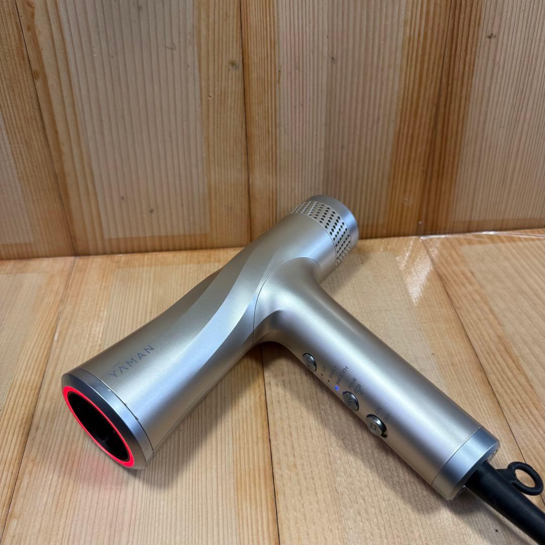 【美顔器機能付】ヤーマン リフトドライヤー HC-20N 頭皮ケア