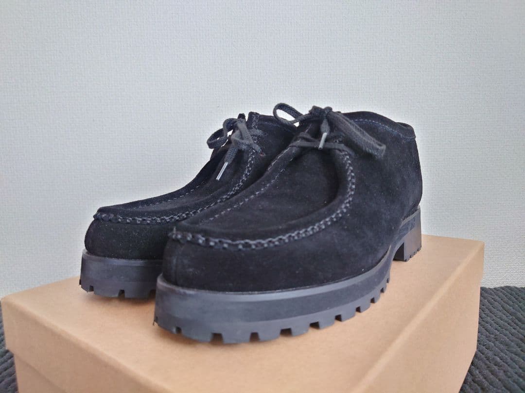 靴 shiun BLACK SUEDE MOCCASIN S