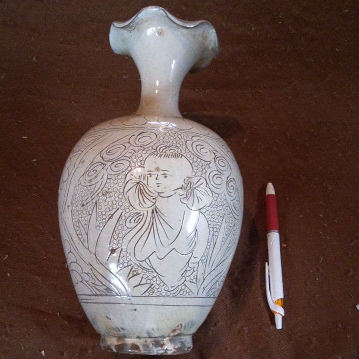 中国陶磁器　磁州窯　人物壺