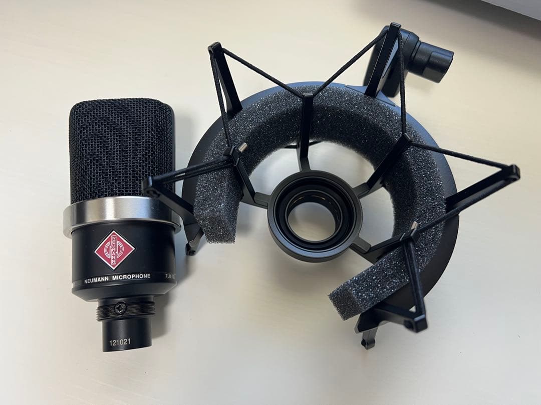 美品 Neumann ノイマン TLM102BK EA4BK