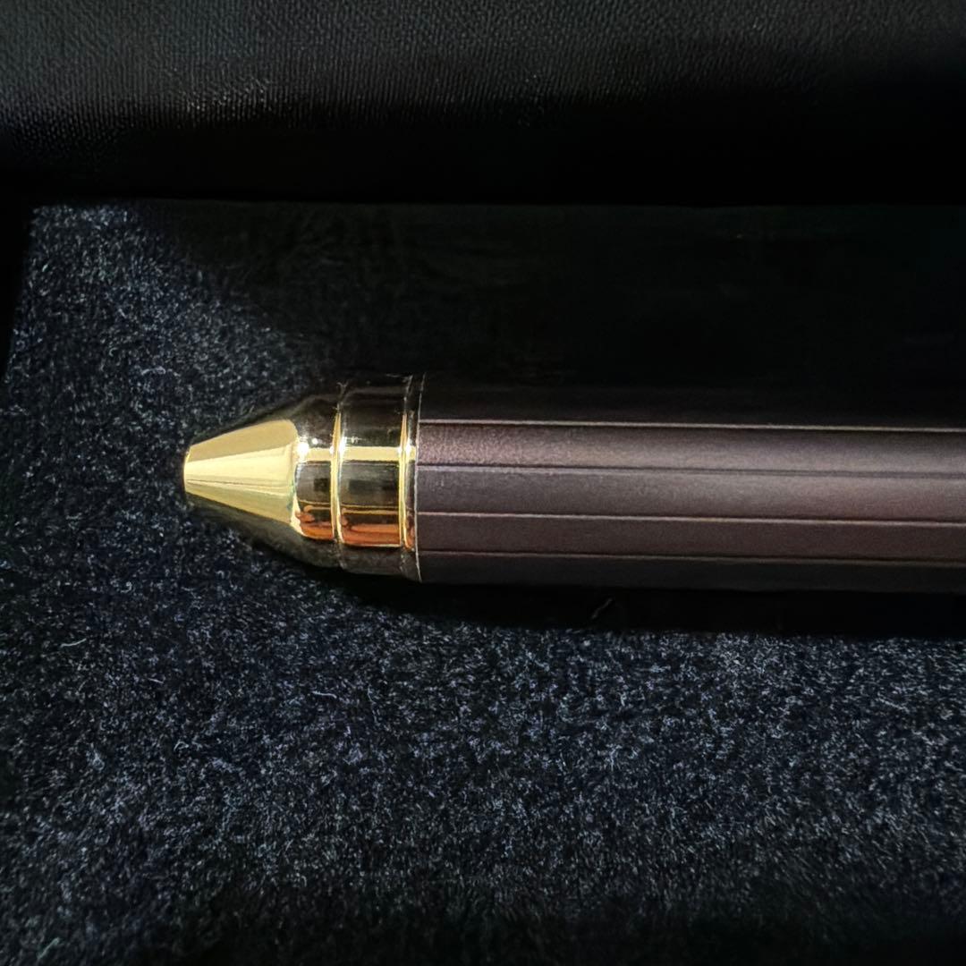 シャーボx ブラウンゴールド