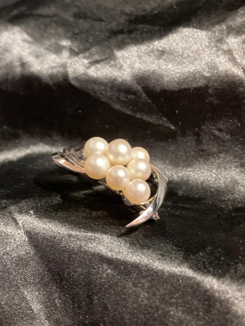 MIKIMOTO ミキモト ブローチ パール 真珠 8珠 シルバー 皇室御用達