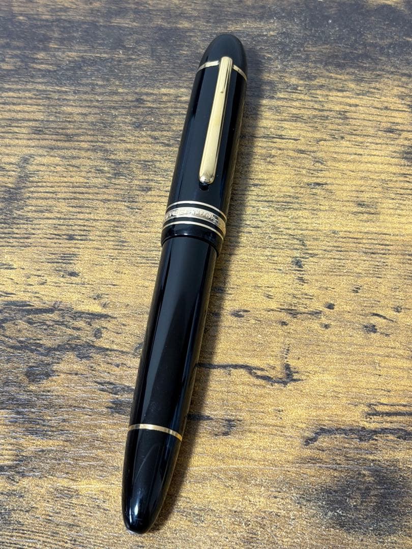 筆記確認&洗浄済　三帯　ヘミングウェイ芯 18K モンブラン　万年筆　中字