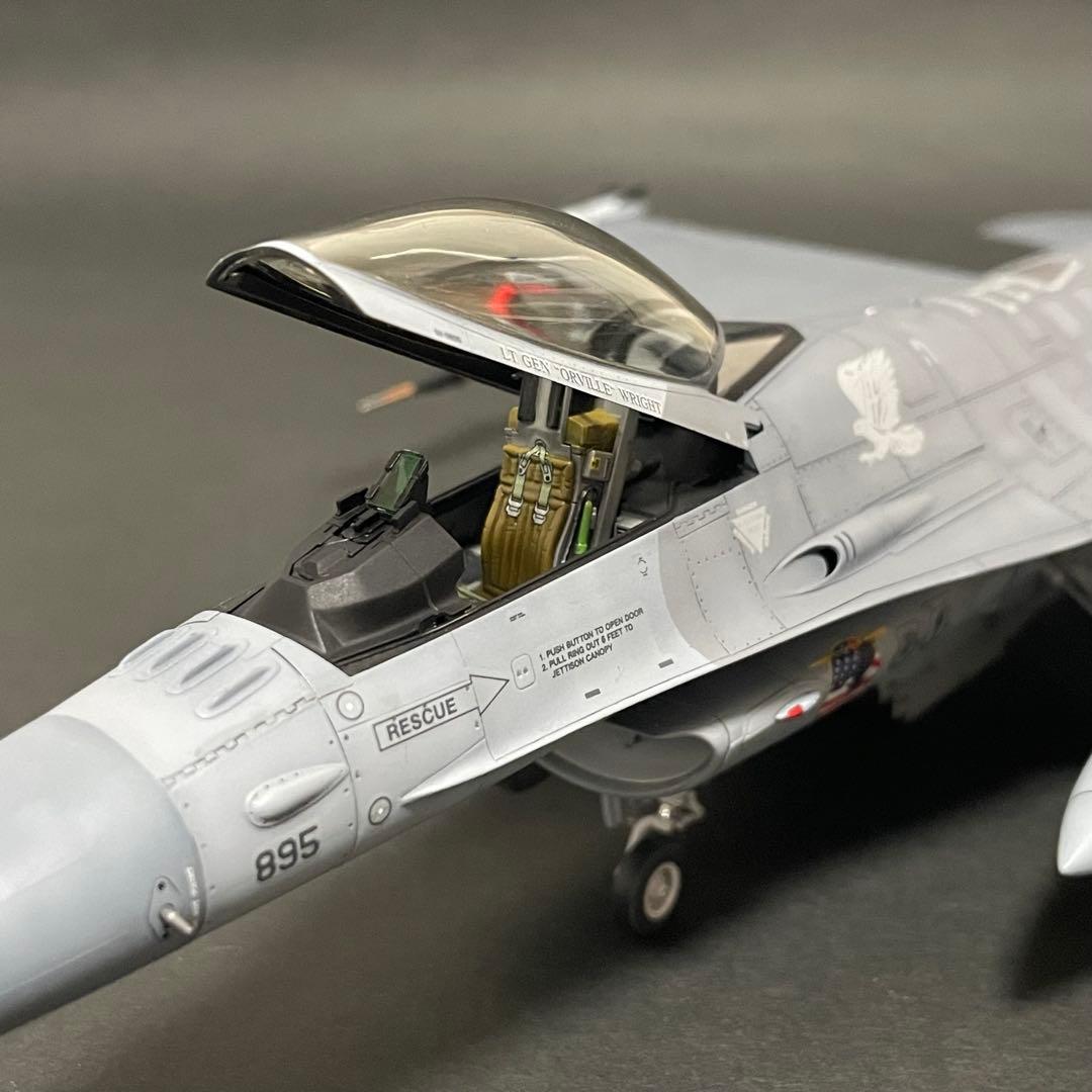 【完成品】タミヤ 1/48 F-16CJ ファイティングファルコン