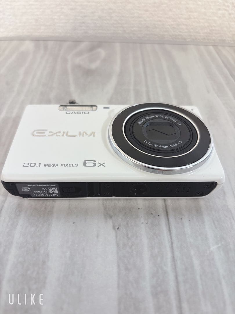 【極美品】CASIO EXILIM EX-ZS35