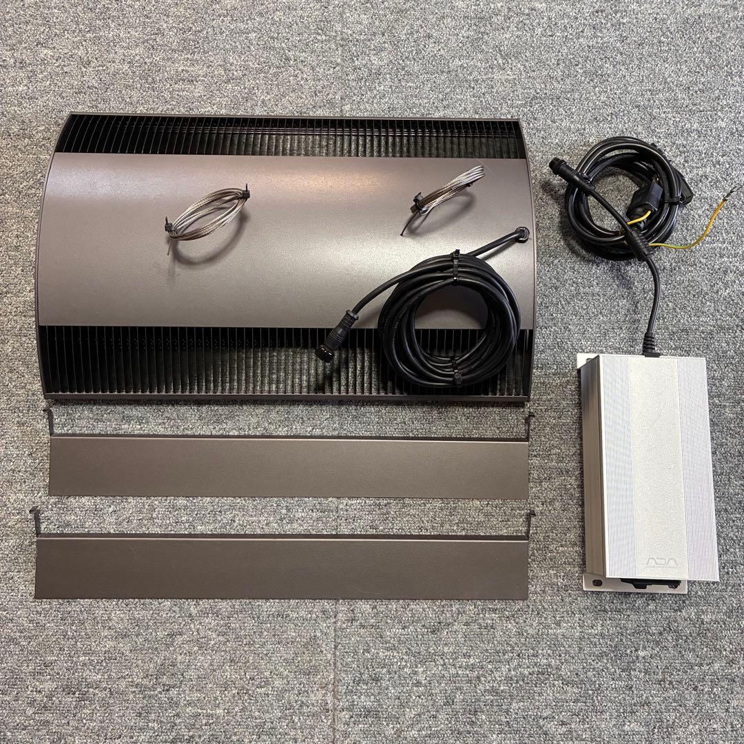 ADA ソーラーRGB シェード付き