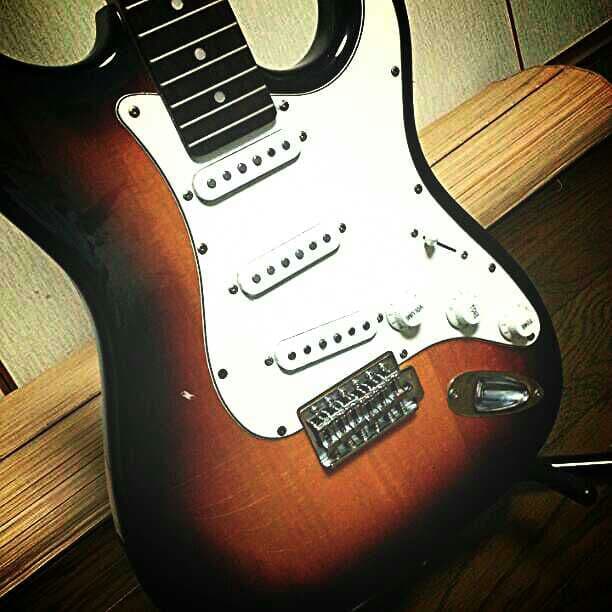 エレキギター 付属品付き