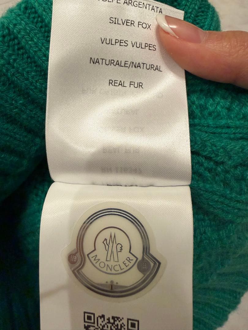 ひみつのあこちゃん‼️ モンクレール　グリーン ニット帽