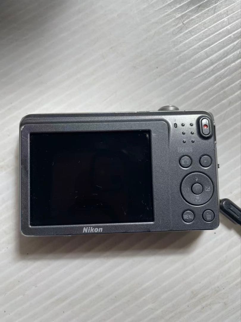 Nikon COOLPIX A300 8倍光学ズーム