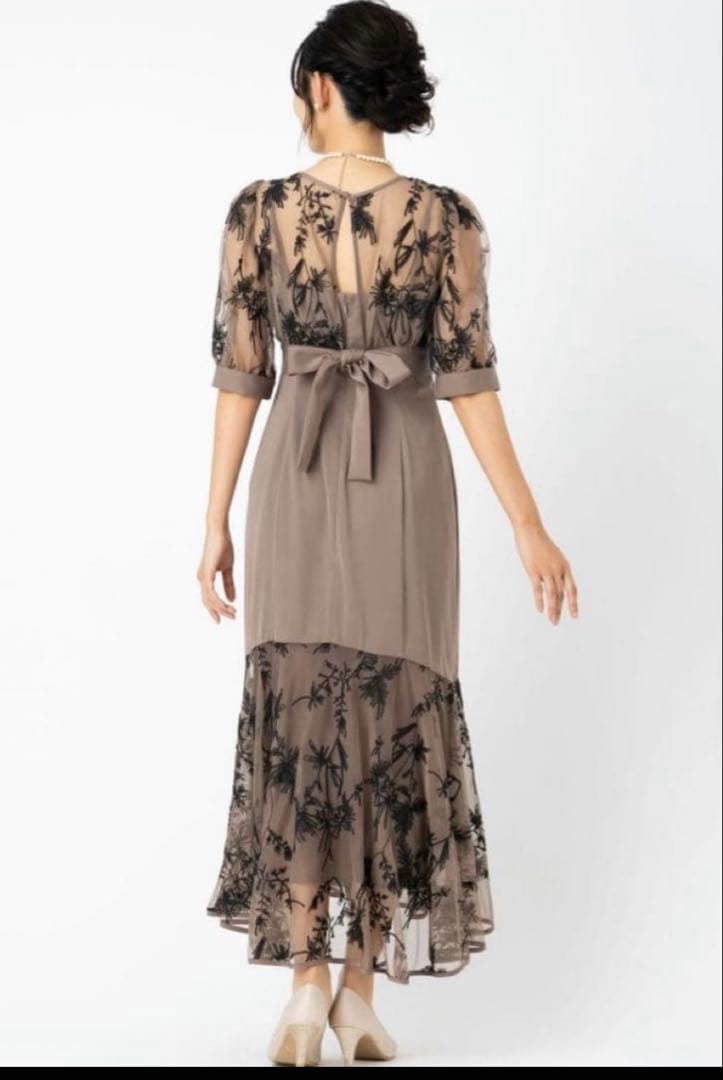 【新品】ドリードール 結婚式 バイカラーエンブロイダリーセットドレス　モカ/M