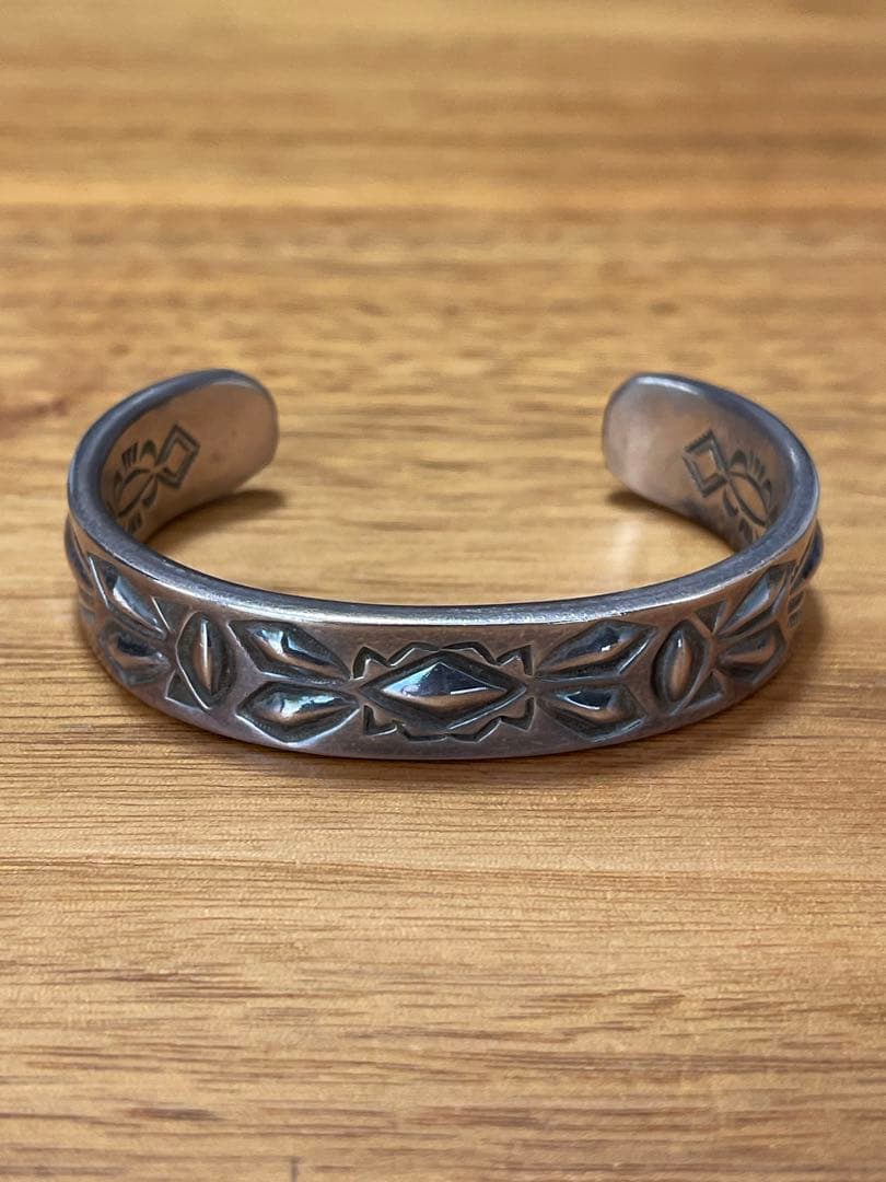 レイアダカイ シルバー バングル インディアンジュエリー Ray Adakai