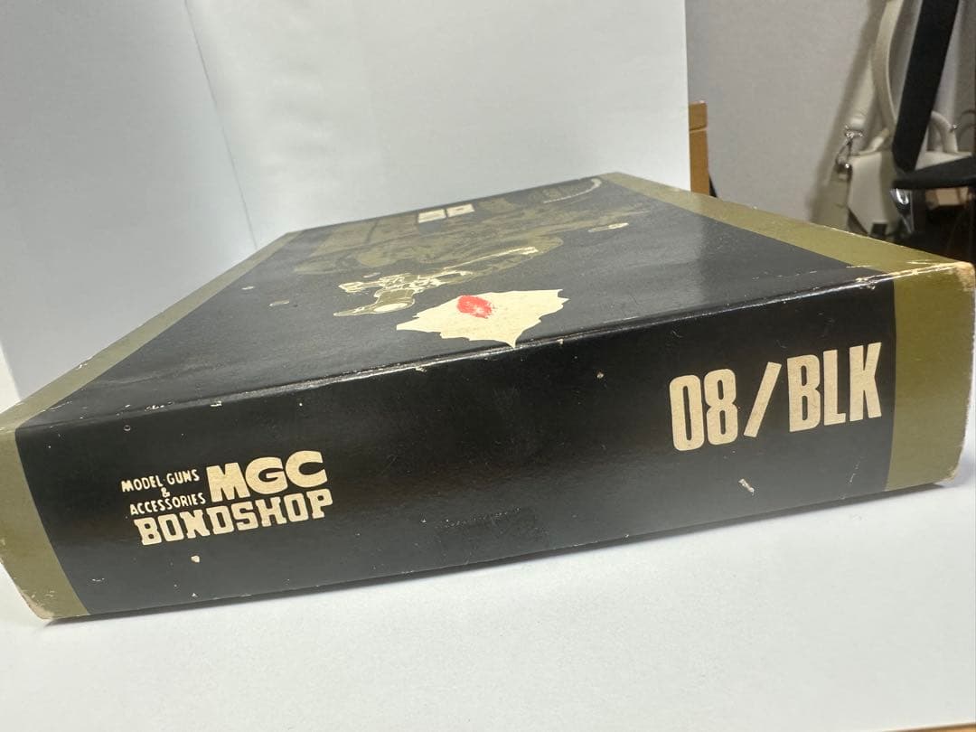 MGC ルガーP08 木製グリップ　モデルガン　箱付き　1980年代　ロゴ刻印