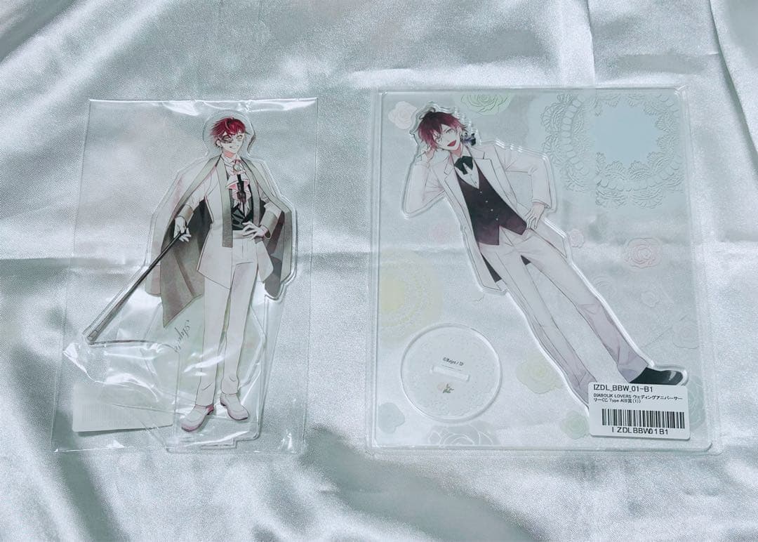 DIABOLIKLOVERS逆巻アヤト 缶バッジ,デスパレードリング他まとめ売り