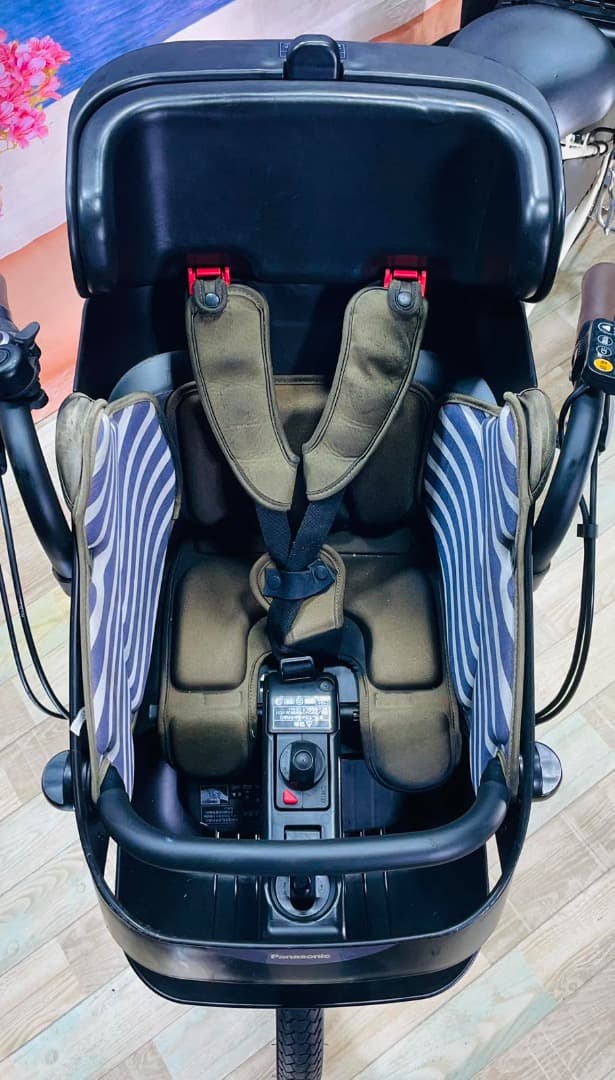 パナソニックギュット⭐️12AH！子供乗せ電動アシスト自転車Y2354