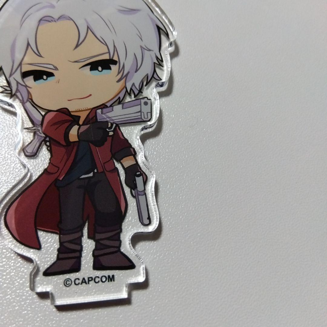 【デビルメイクライ】ダンテ カプコンカフェ アクリルスタンドキーホルダー